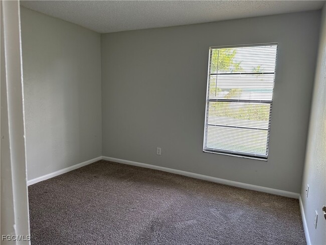 Photo - 221 SW 34th Terrace