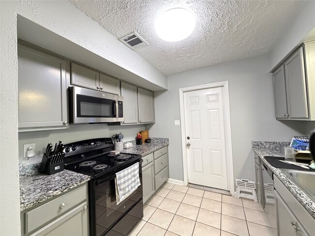 Photo - 11423 Graywood Dr