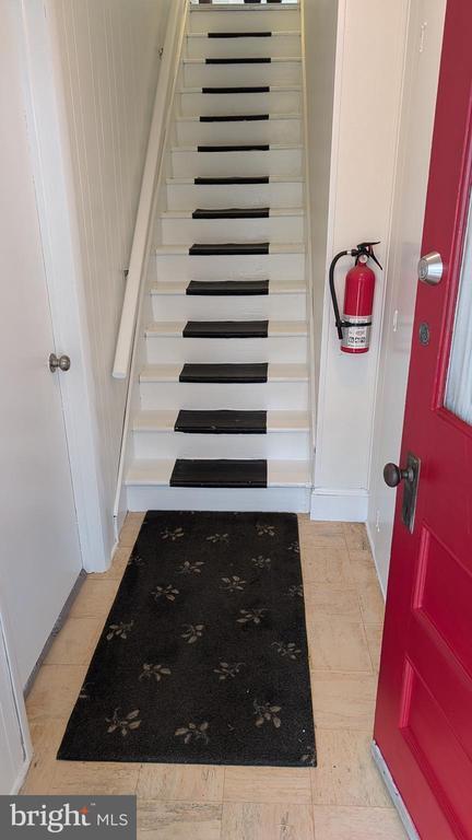 Photo - 302 Leidy Rd