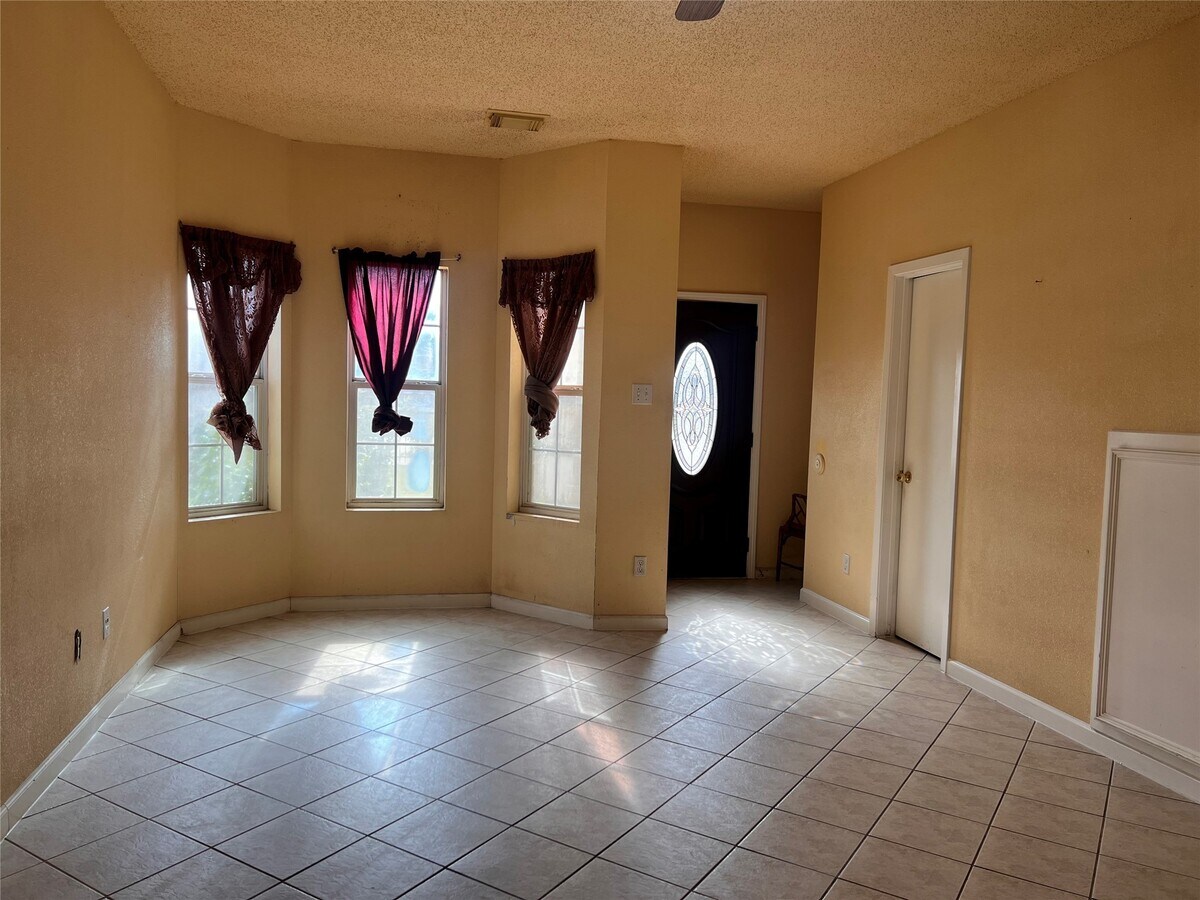 Photo - 1305 Vista Rd