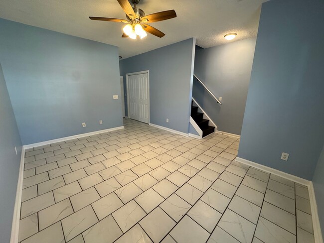 Photo - 40 Brandy Mill Way Unit A