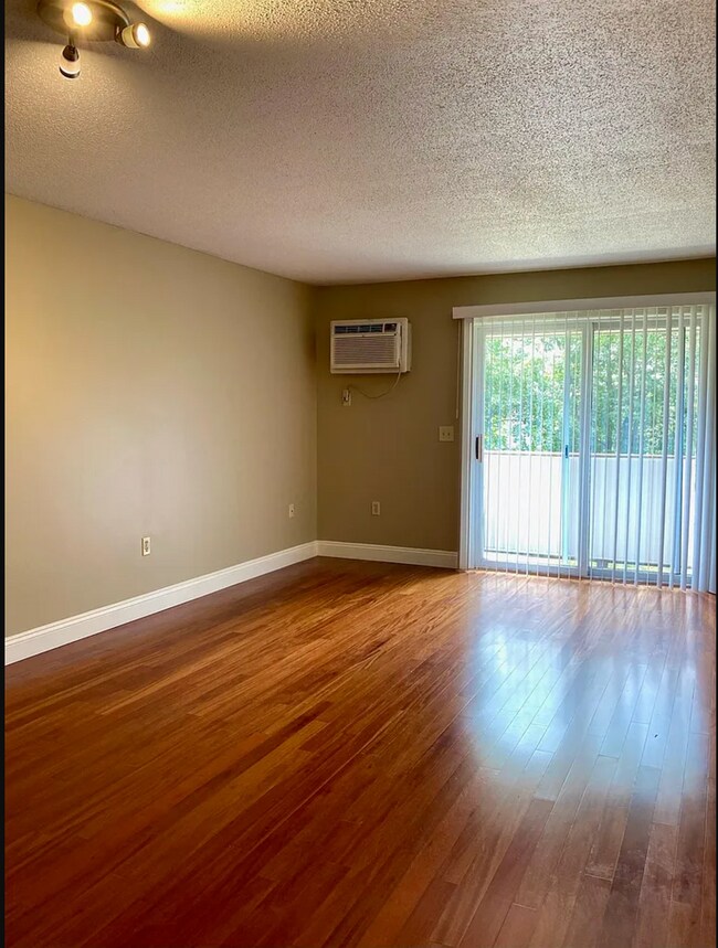 Photo - 132 Eastern Ave Unit 202