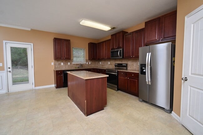 Photo - Housing Near Fort Gordon