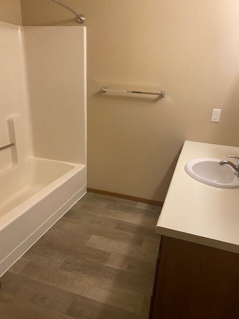 Suncrest Apartments