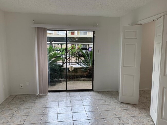 Photo - 2750 Holly Hall St Unidad 1201