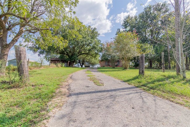 Photo - 11290 FM 1484 Rd Casa