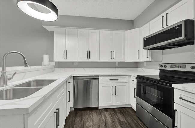 Building Photo - 12111 Lemon Ridge Ln Unit 121