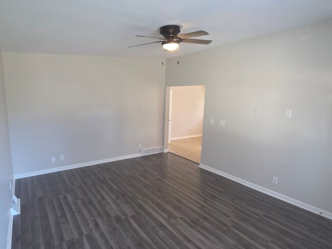 Photo - Southside Kenosha 4 bedroom