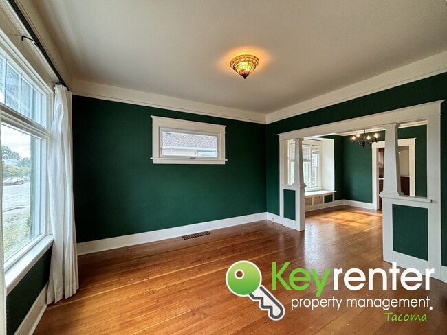 Photo - Charming 3-Bedroom Rental Home in Central ...