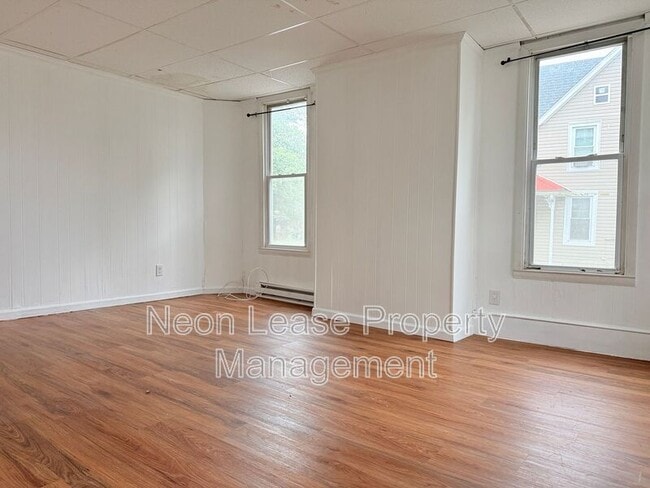 Photo - 200 SE 2nd St Unit 200