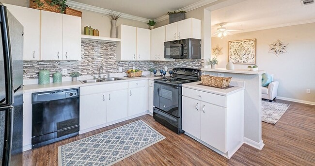 Building Photo - Bonus Perk: Up to $500 off—Just for Moving... Unit CAA Rental