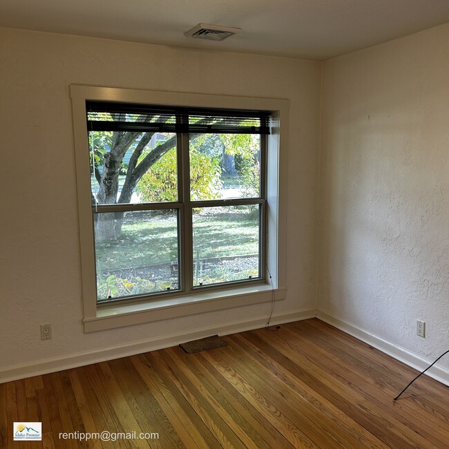 Photo - 1919 N 31st St