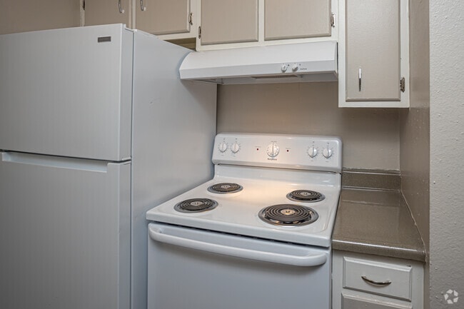 1BR,1BA - Townhouse - 720SF
