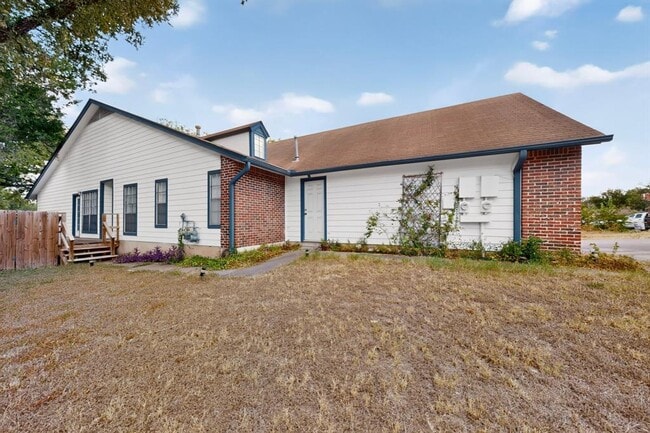 1602 Waterloo Tr
