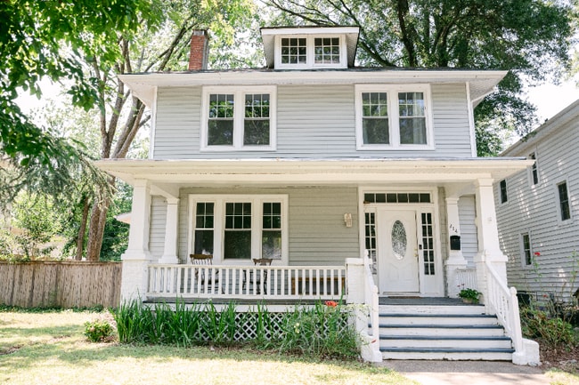 Photo - 214 W 32nd St House