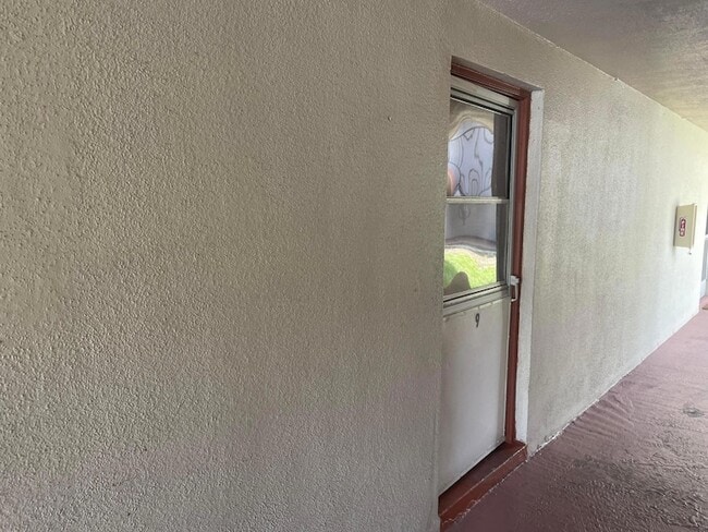 Photo - 502 Davis Rd Unit 9