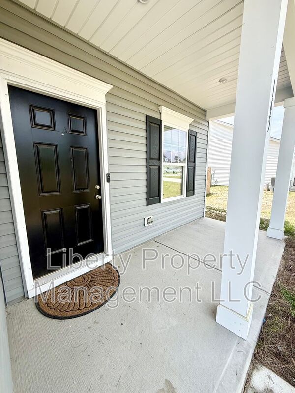 Photo - 145 Deodora Ln