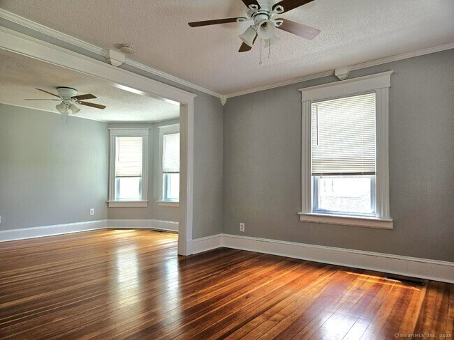 Photo - 78 Harrison St