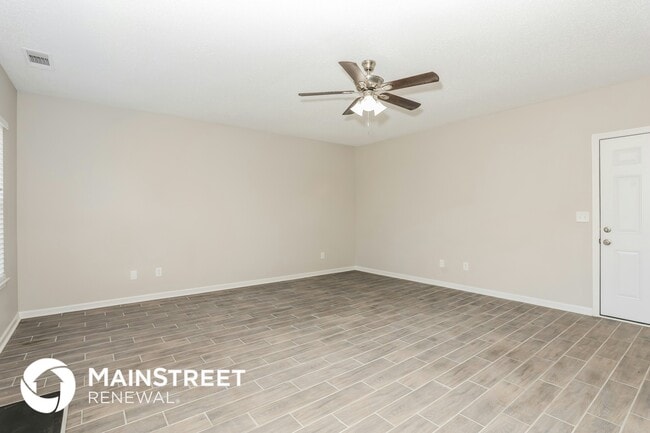 Photo - 105 Windscape Dr