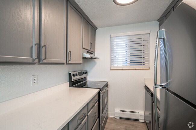 2HAB, 1BA - 850 ft²