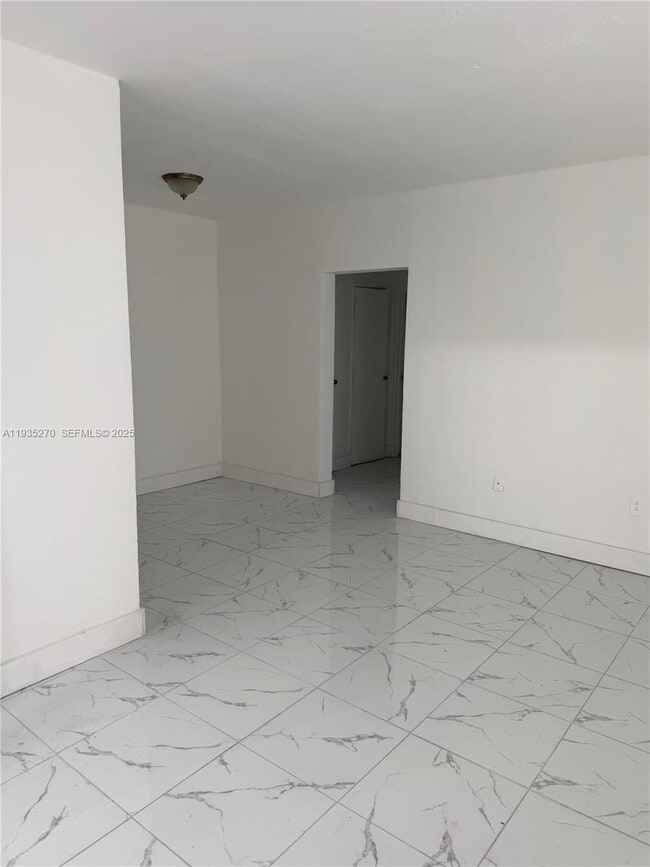 Photo - 7730 Dickens Ave Unit 7