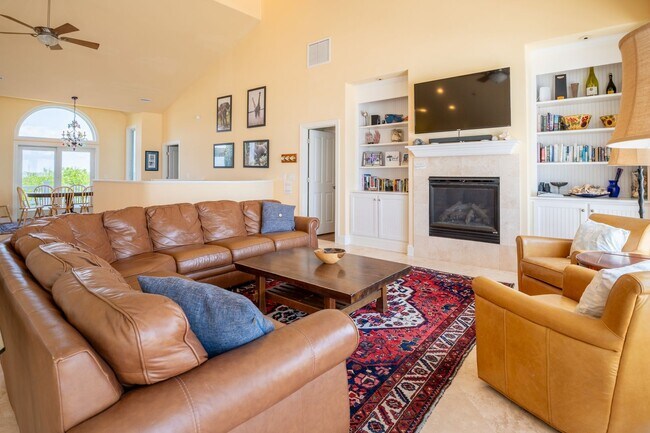 Photo - RENT MONTHLY THIS AMAZING HOME THIS OFF-SE...