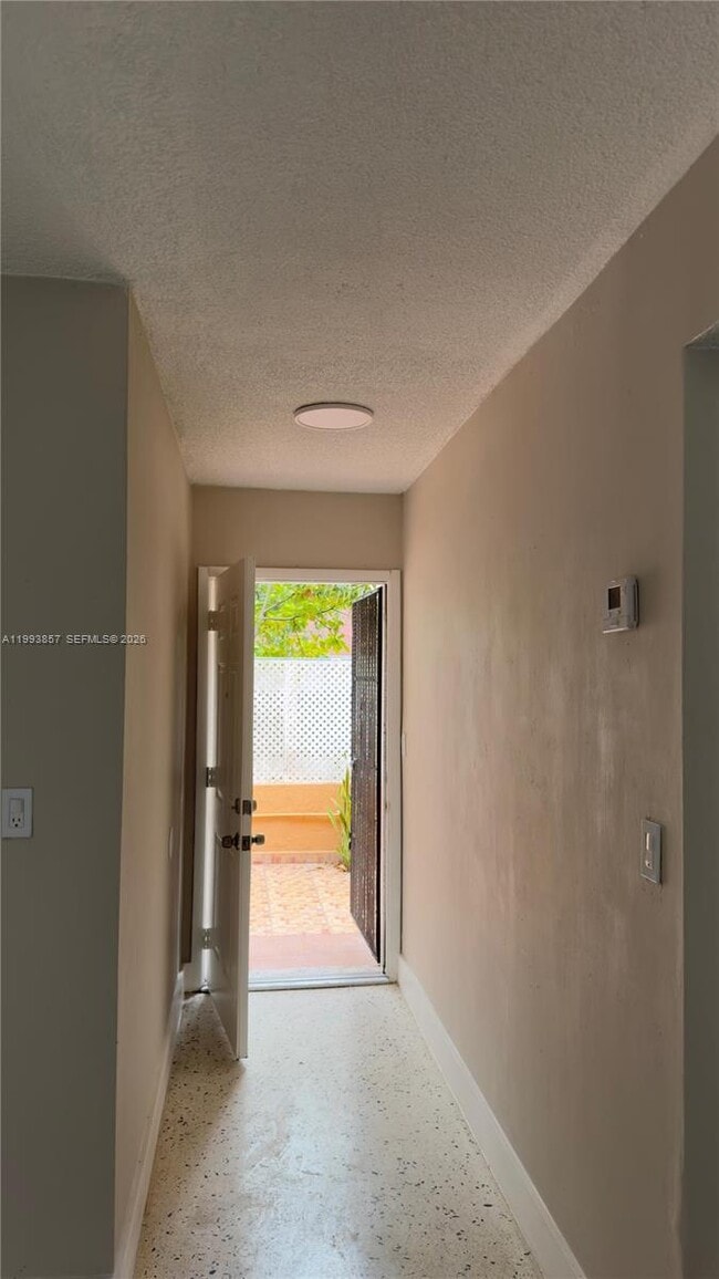 Photo - 1250 SW 4th St Unit 1