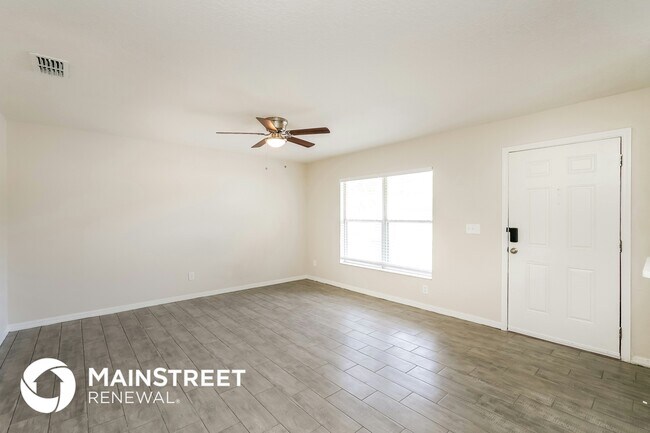 Photo - 2427 18th St S