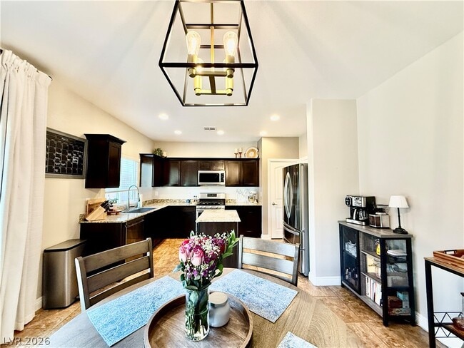 Building Photo - 10241 Gibson Isle Dr