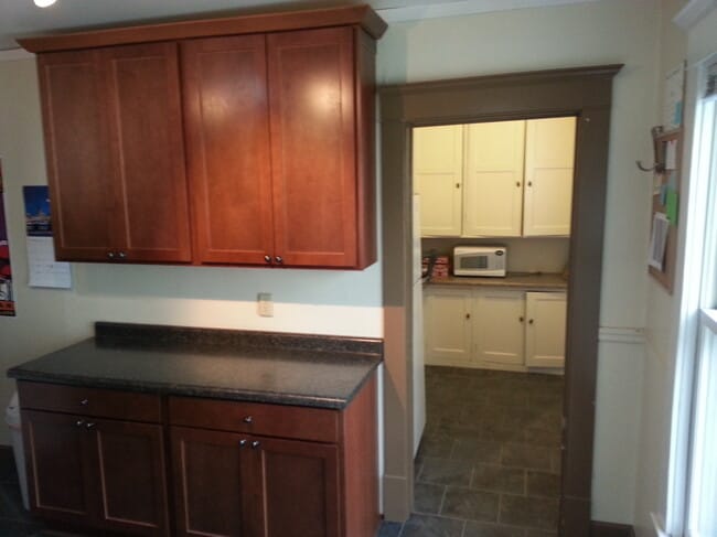 Photo - 627 Ontario St SE Unit Lower