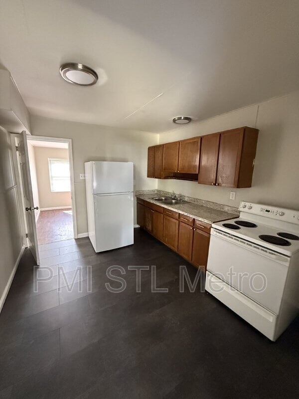 Photo - 5319 Elsie Ave