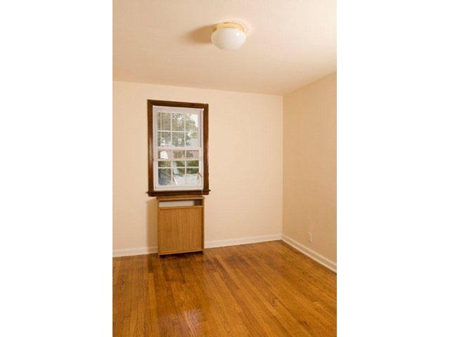 Bedroom - Merritt Associates