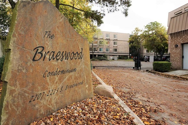 Photo - 2207 S Braeswood Blvd