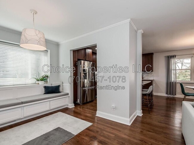 Photo - 4331 Applegate Rd