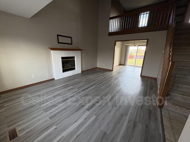 Photo - 12020 Wandering Way