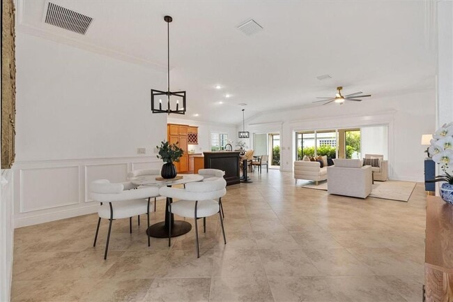 Photo - 5810 Penney Ln