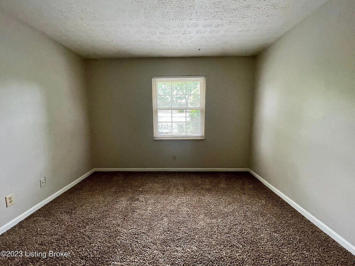 Photo - 4506 Landside Dr Unit 12