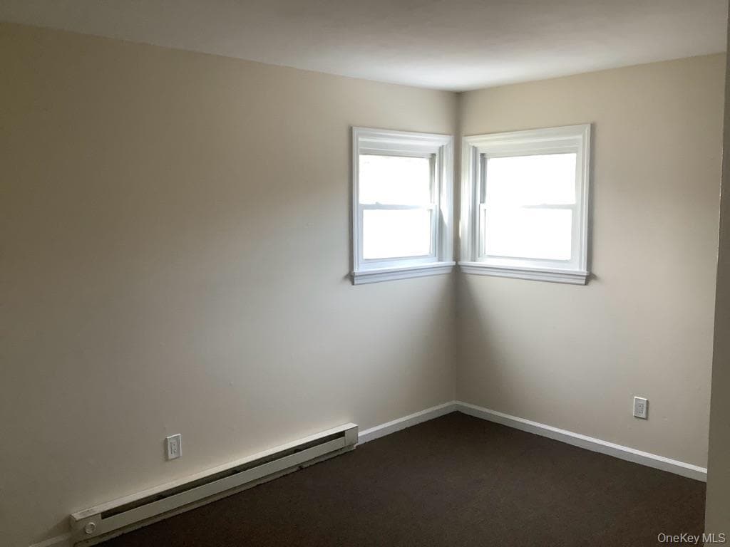 Photo - 253 Hampton Ave