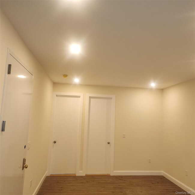 Photo - 93 Elliott Ave Unit 2