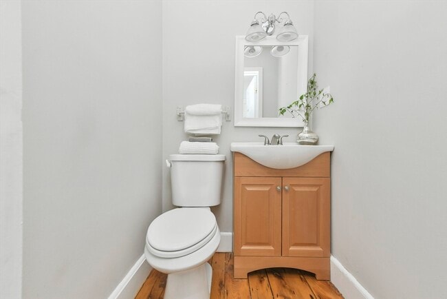 Photo - 93 Dresser St