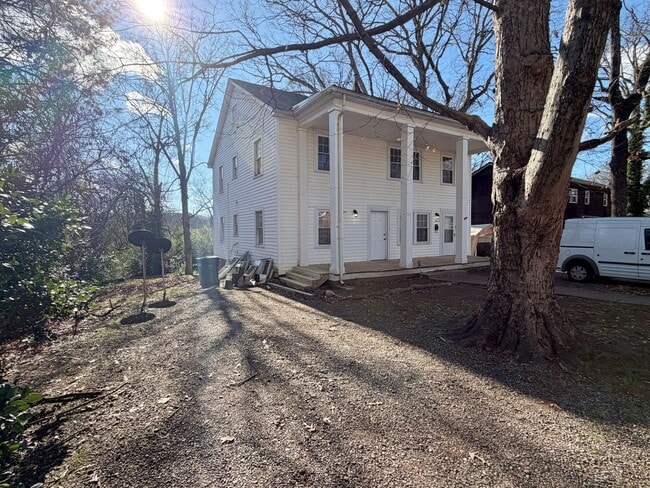 Photo - 820 Wood St Unidad WS820