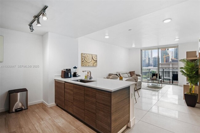 Photo - 1100 S Miami Ave Unidad 702