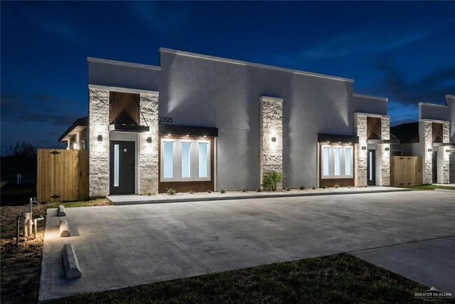 Building Photo - 15 Bald Cypress Dr Unit 1
