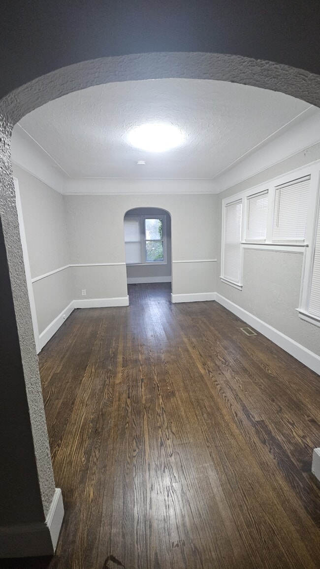 Photo - 16232 Birwood St