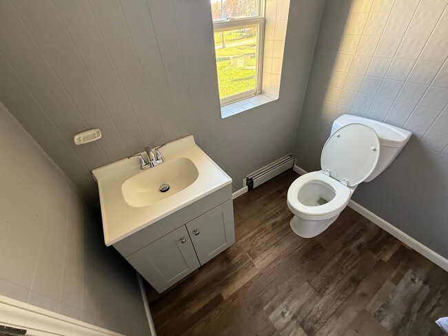 Photo - Four Bedroom, Two Plus Bathroom House in Morley with a View