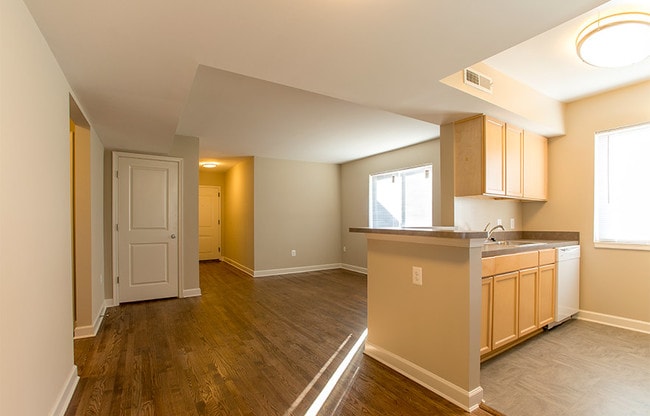 Bass Circle Apartments