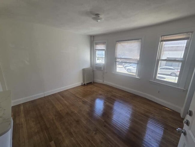 Photo - 100 Saint Marys St Unit 1