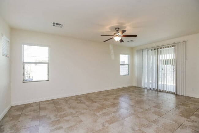 Photo - 5538 E Jaeger St