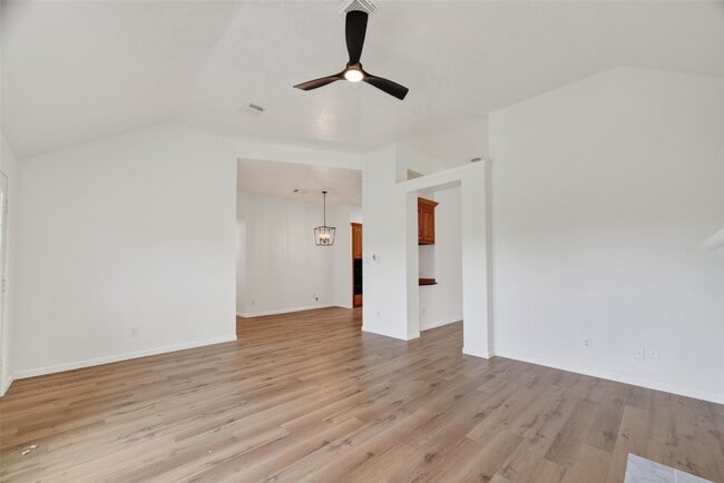 Photo - 7403 Oak Walk Dr
