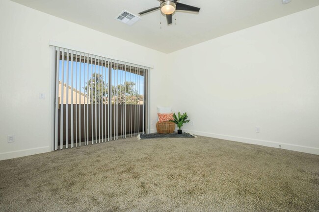 Photo - Maryland Terrace Apartments